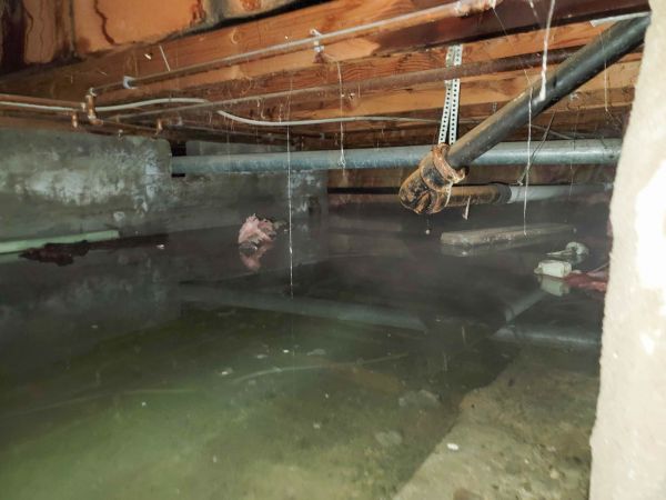 Crawlspace Water Restoration in Tucson